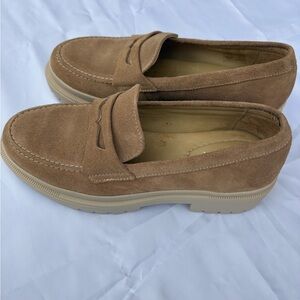 Patina by Portland Leather Taupe Suede Chunky Loafers for Women size 9